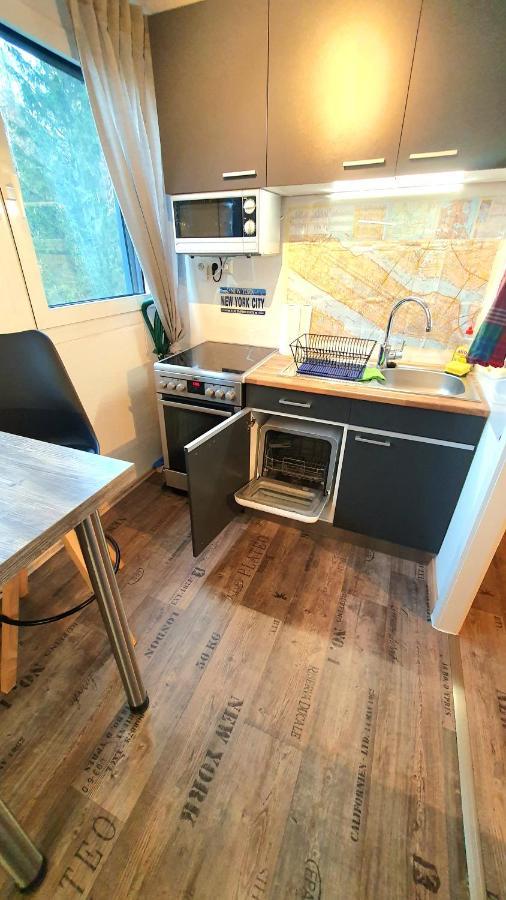 Frankes Lodge Apartment Mit Garten Und Pool, 6 Einzelbetten, Parkplatz Έσσεν Εξωτερικό φωτογραφία